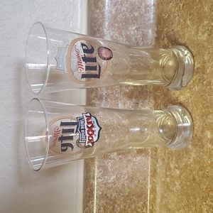 Vintage Superbowl 2000 Miller Lite glasses